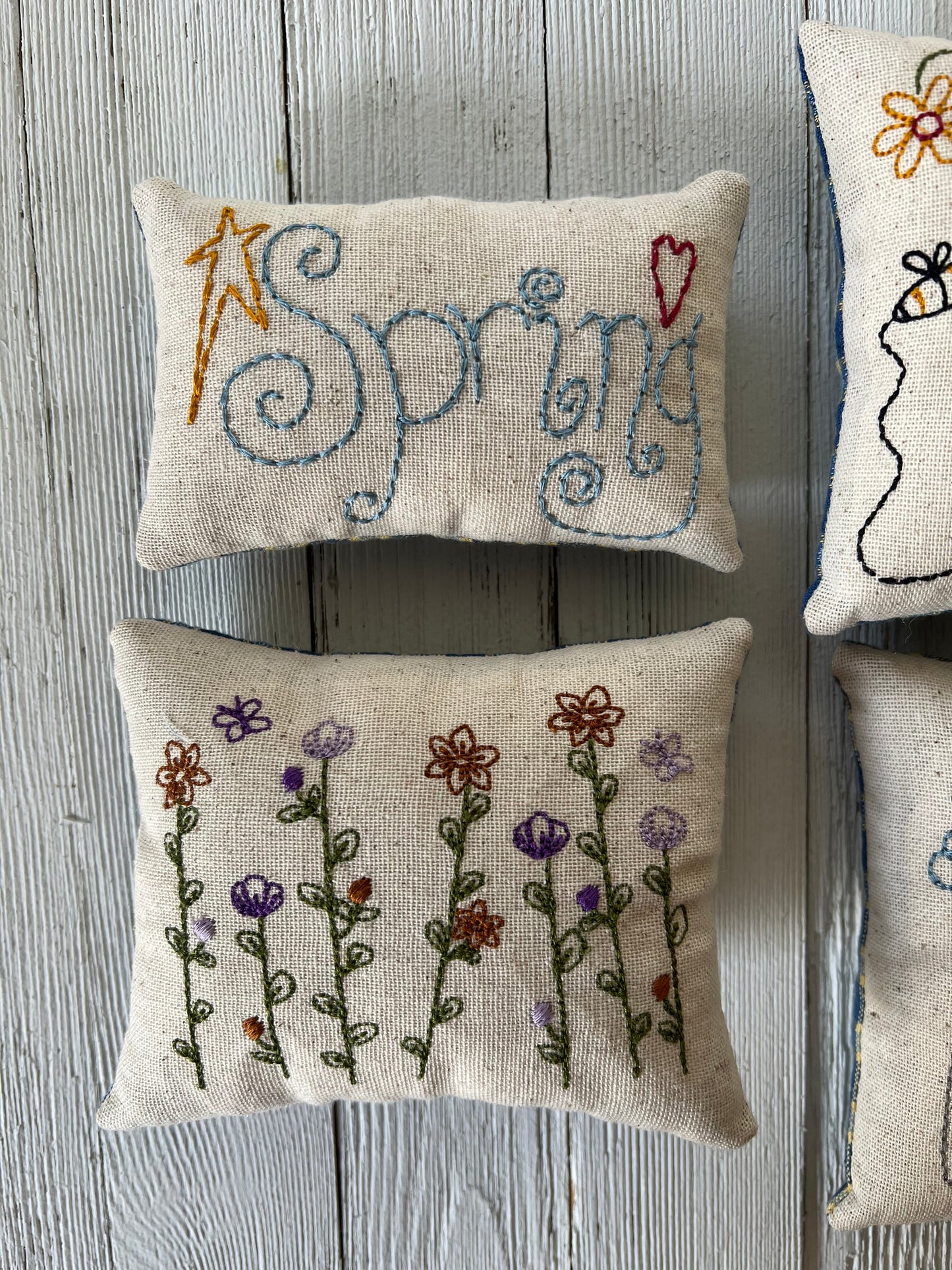 Spring Embroidered Bowl Filler Set