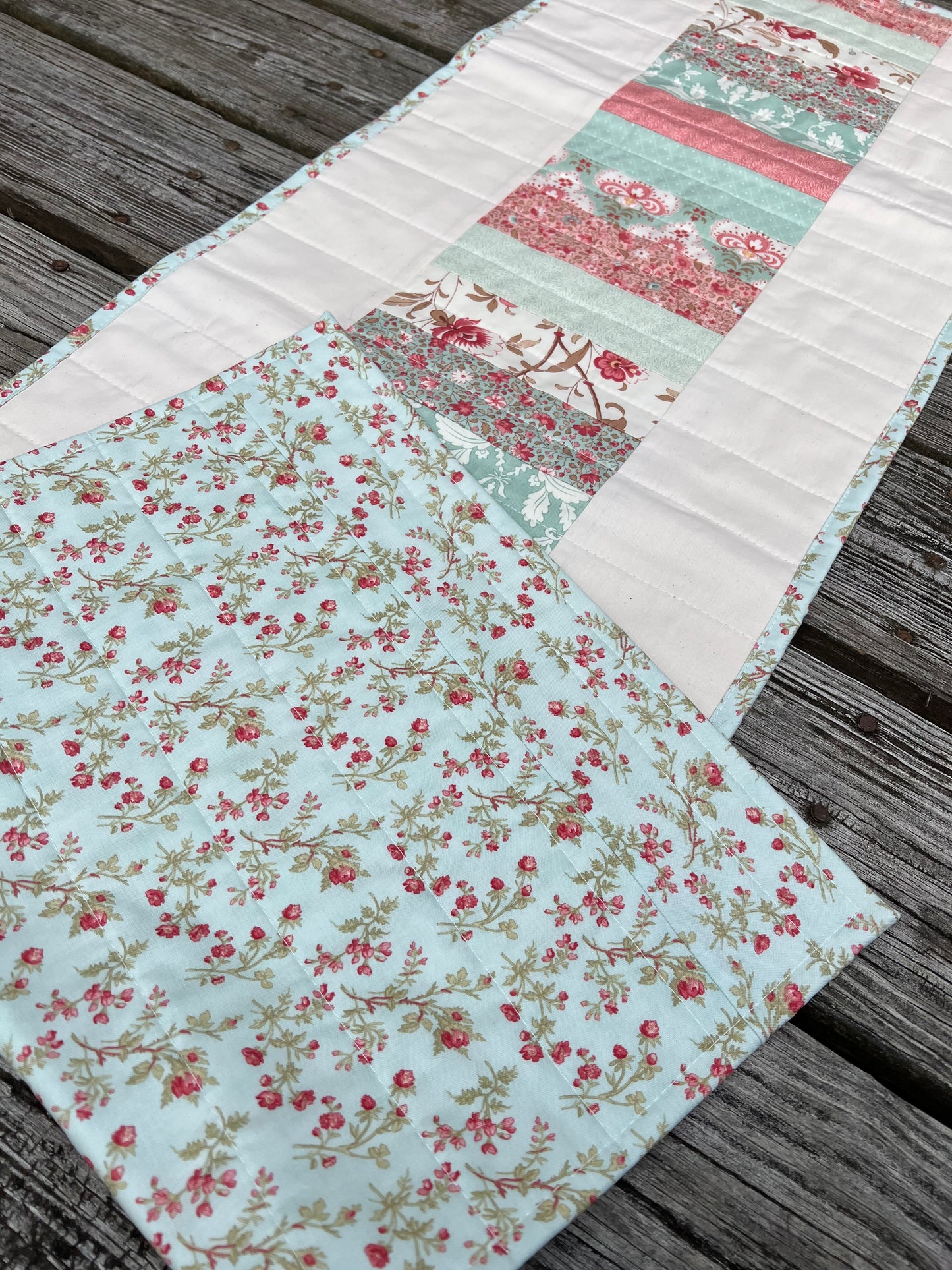 Aqua and Pink Country Table Runner