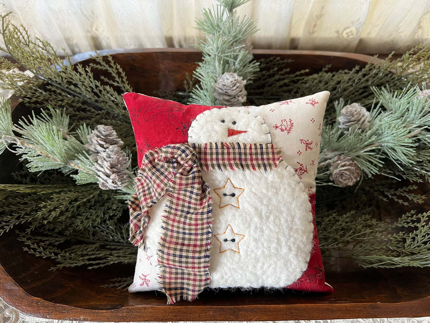 Snowman Bowl Pillow - Red