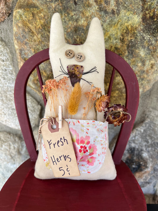 Primitive Cat - Dried Flowers